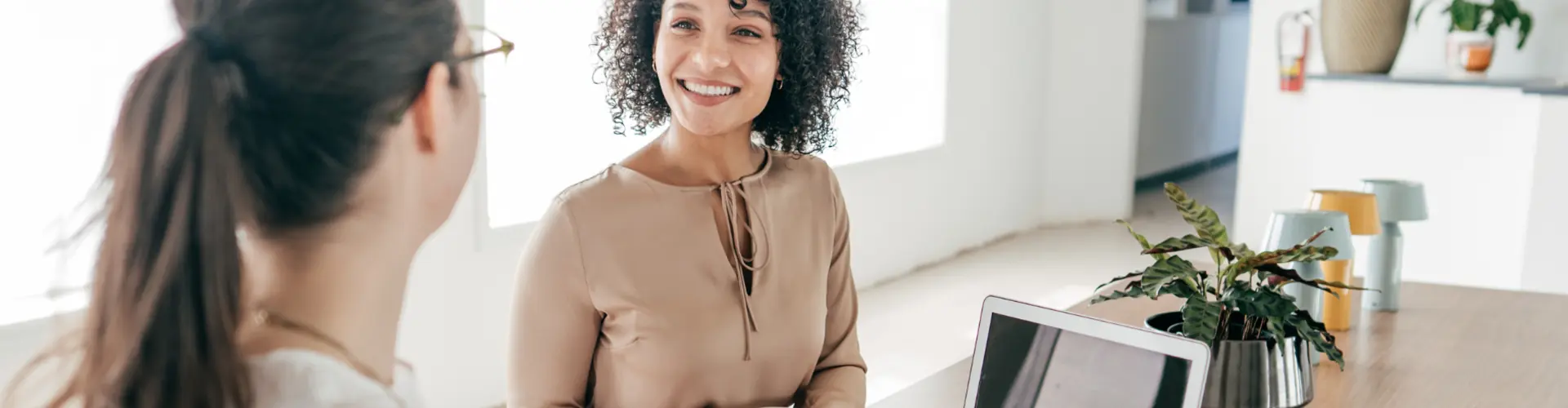 Austausch im Vorstellungsgespräch