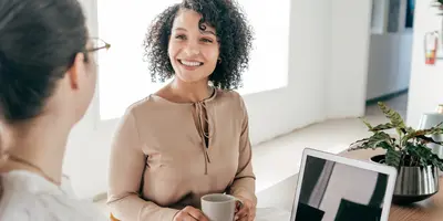 Austausch im Vorstellungsgespräch