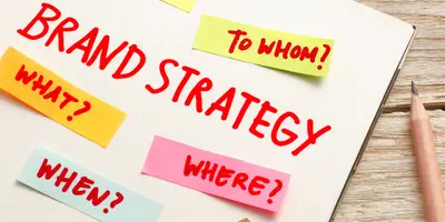 Employer Branding Strategie in einem Notizbuch