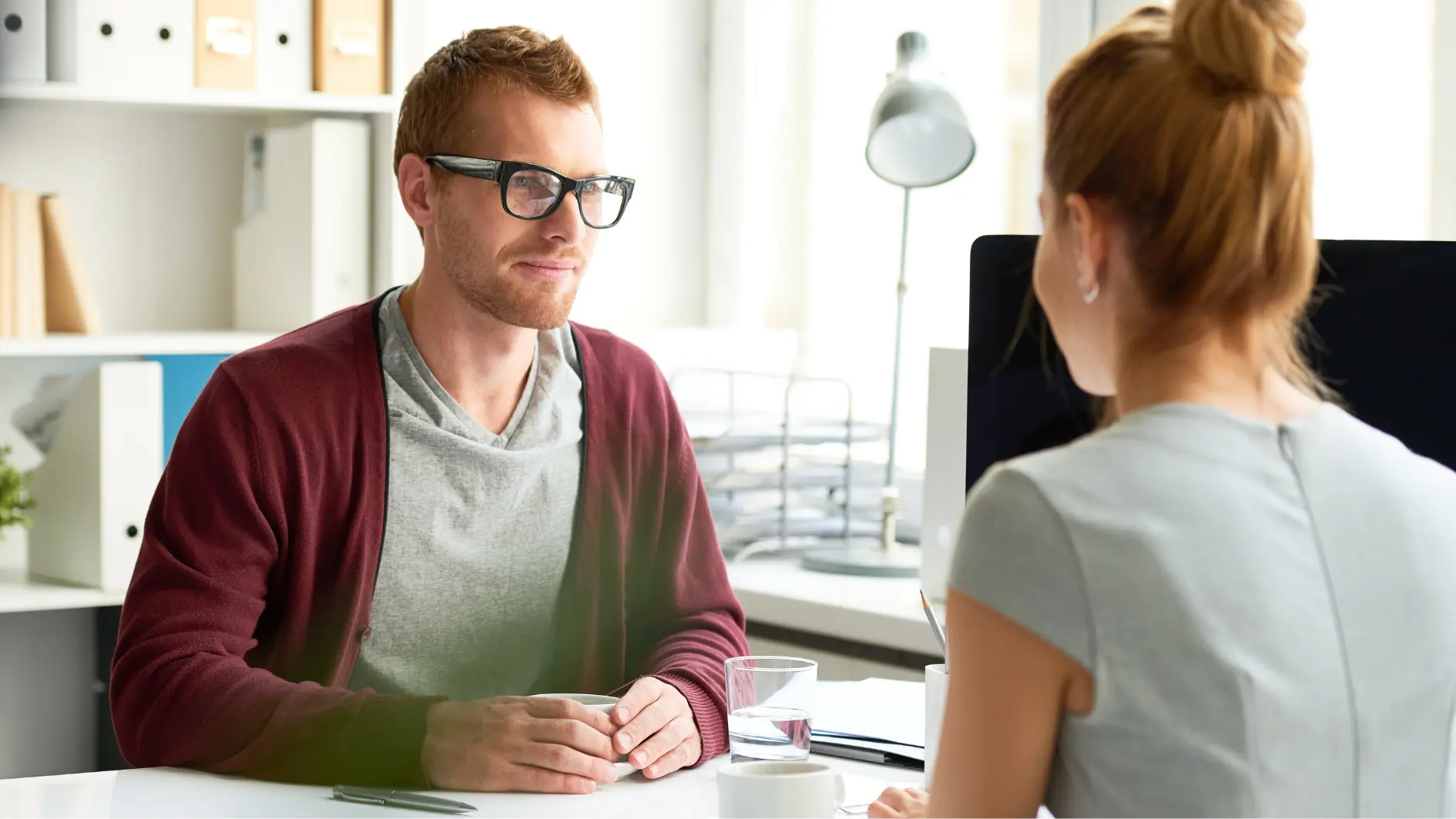 Gespräch zwischen Führungskraft und Mitarbeiter